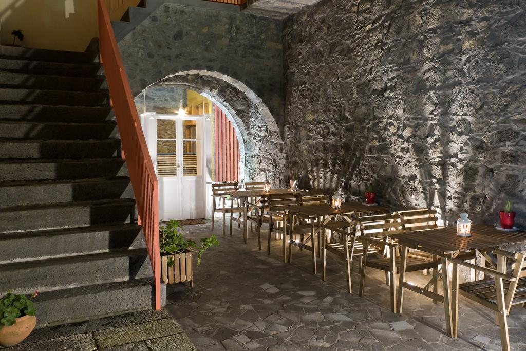 Azorean Urban Lodge 蓬塔德尔加达 外观 照片